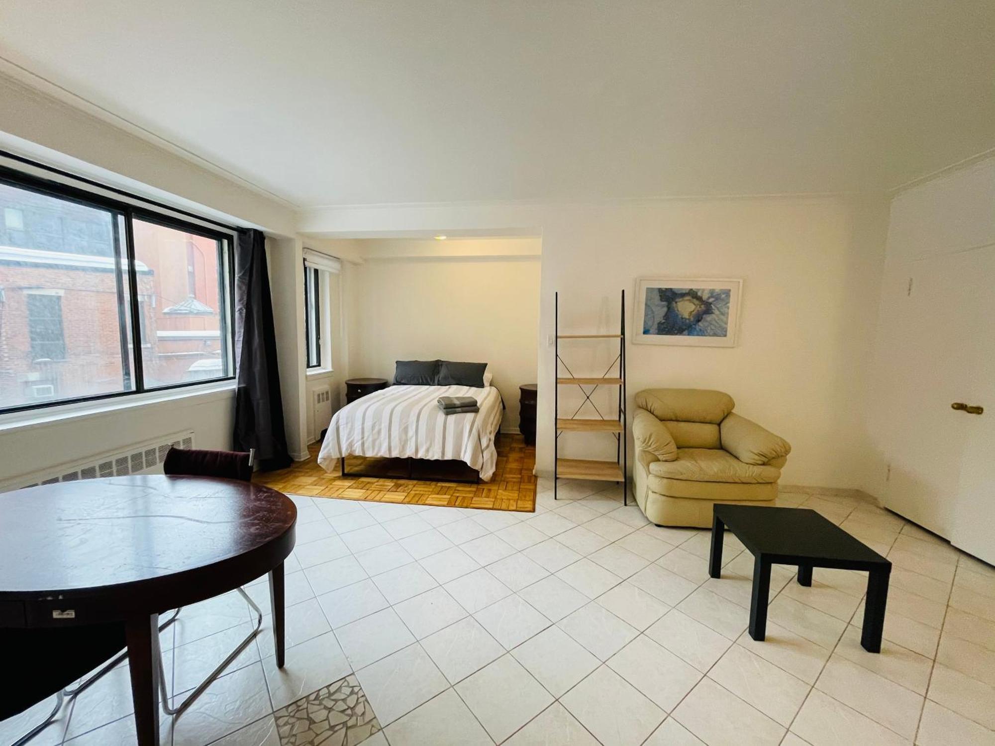 Appartement Stylish Apartment: Comfortable In The Golden Square Mile *
